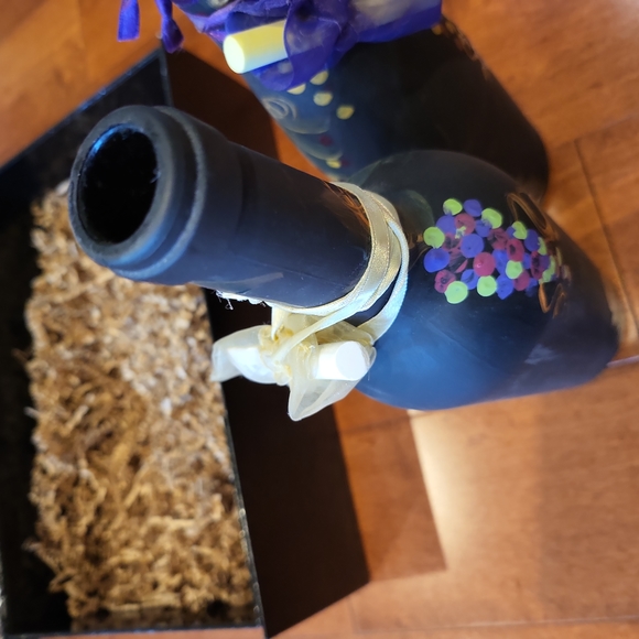 Chalk Painted Festive Decorated Wine Bottles - Picture 6 of 8